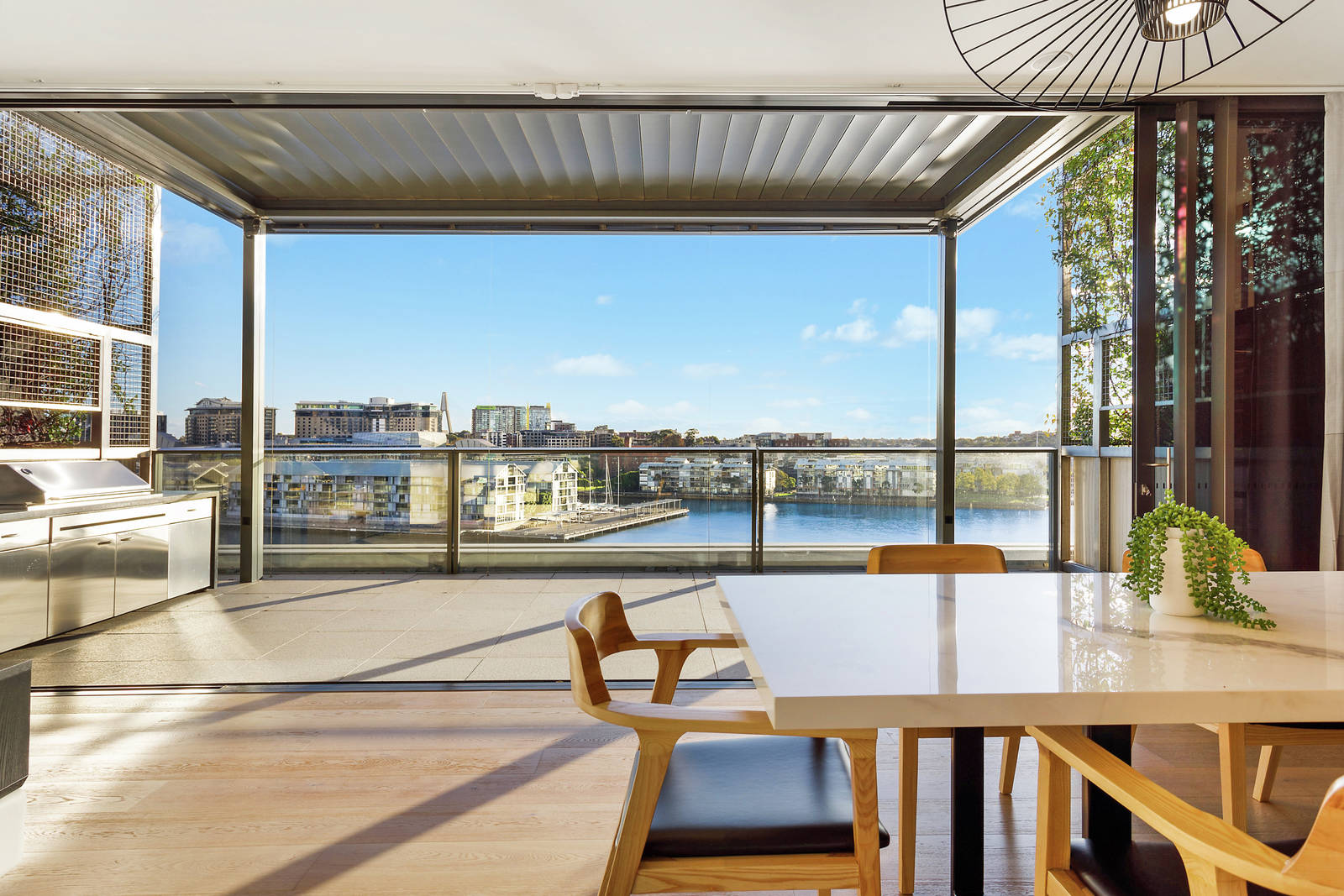 3 Ways to Cool Your Apartment In An Australian Summer